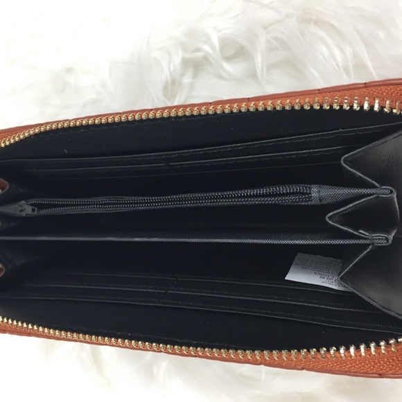 Quilted Wallet - Picture 2 of 2